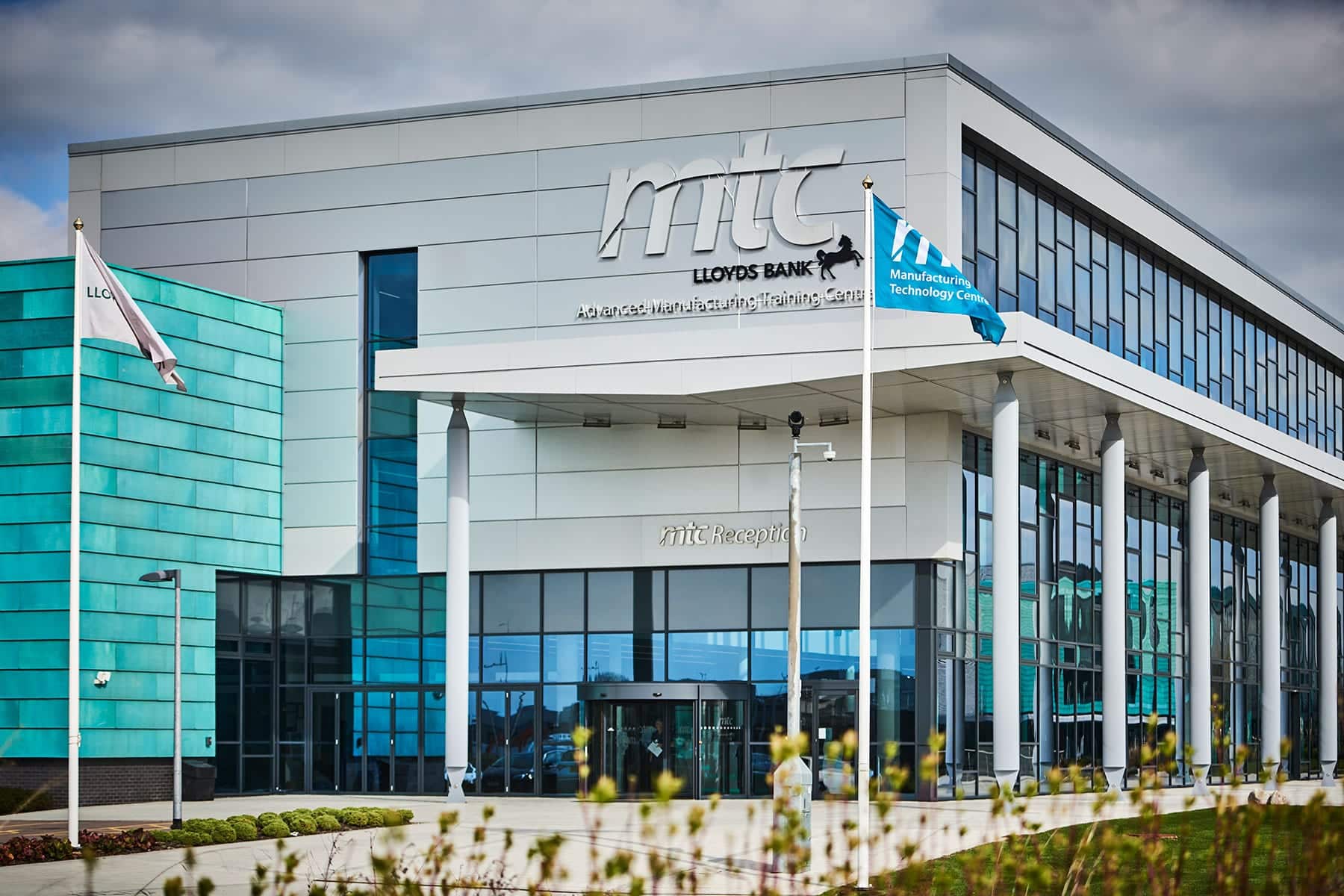 MTC Llouds bank building
